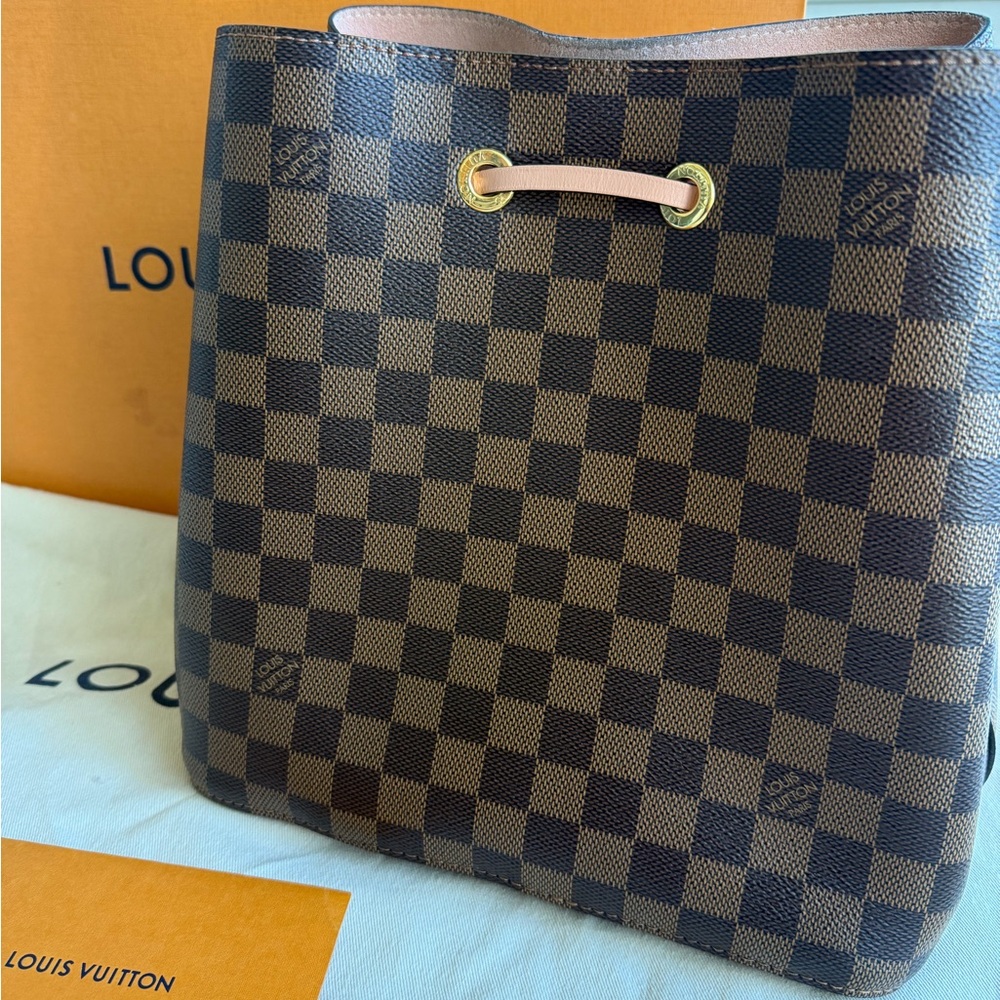 Authentic Louis Vuitton NéoNoé MM Damier Ébène Coated Canvas - Picture 2 of 8